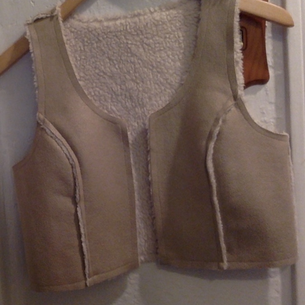 MAC + JAC SHERPA VEST